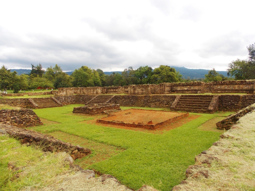 The plaza of Tingambato ruins #hoptgf